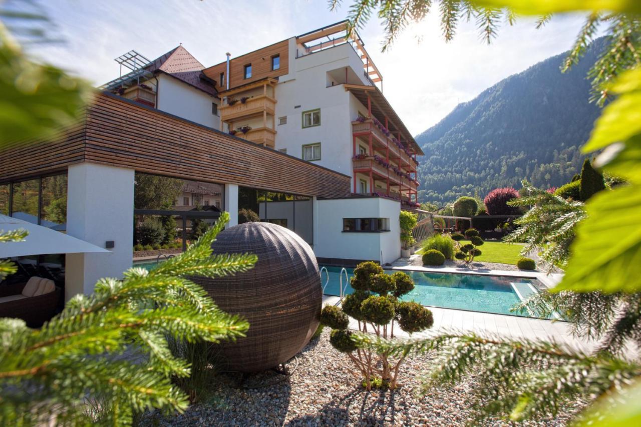 Hotel Truyenhof Ried im Oberinntal Exterior foto